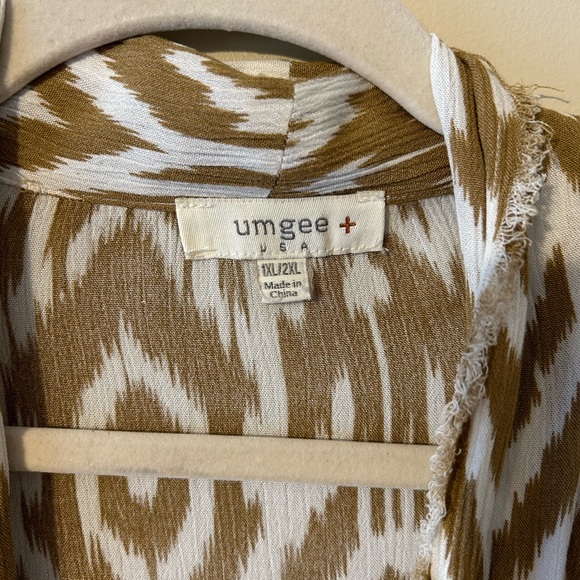 Umgee Ikat Print Kimono Bell Sleeve Tie Front 1X/2X Fray Edge Boho Cardigan - Picture 7 of 9